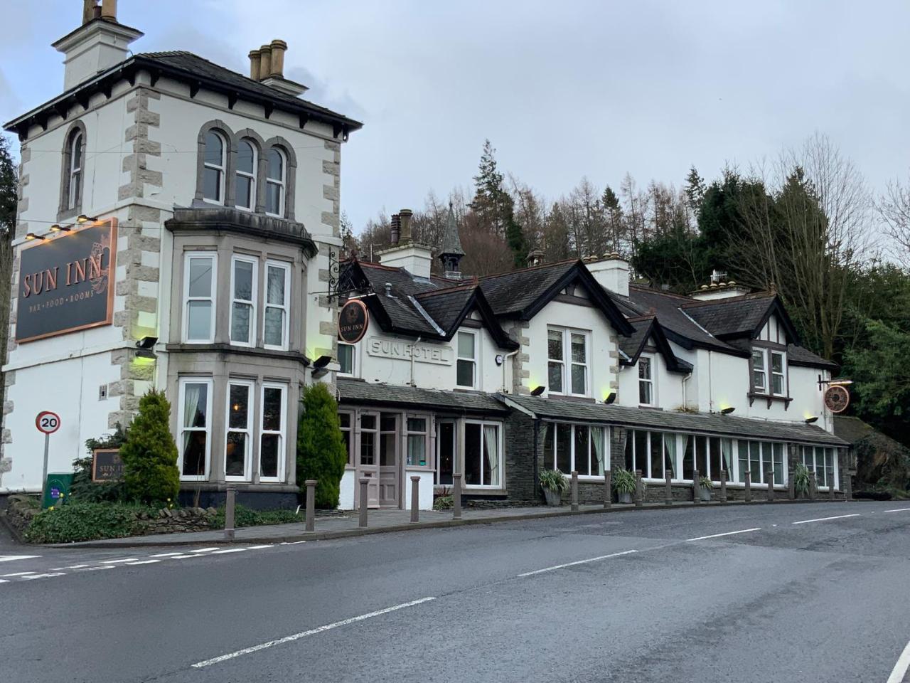 The Sun Inn Troutbeck Bridge Eksteriør billede