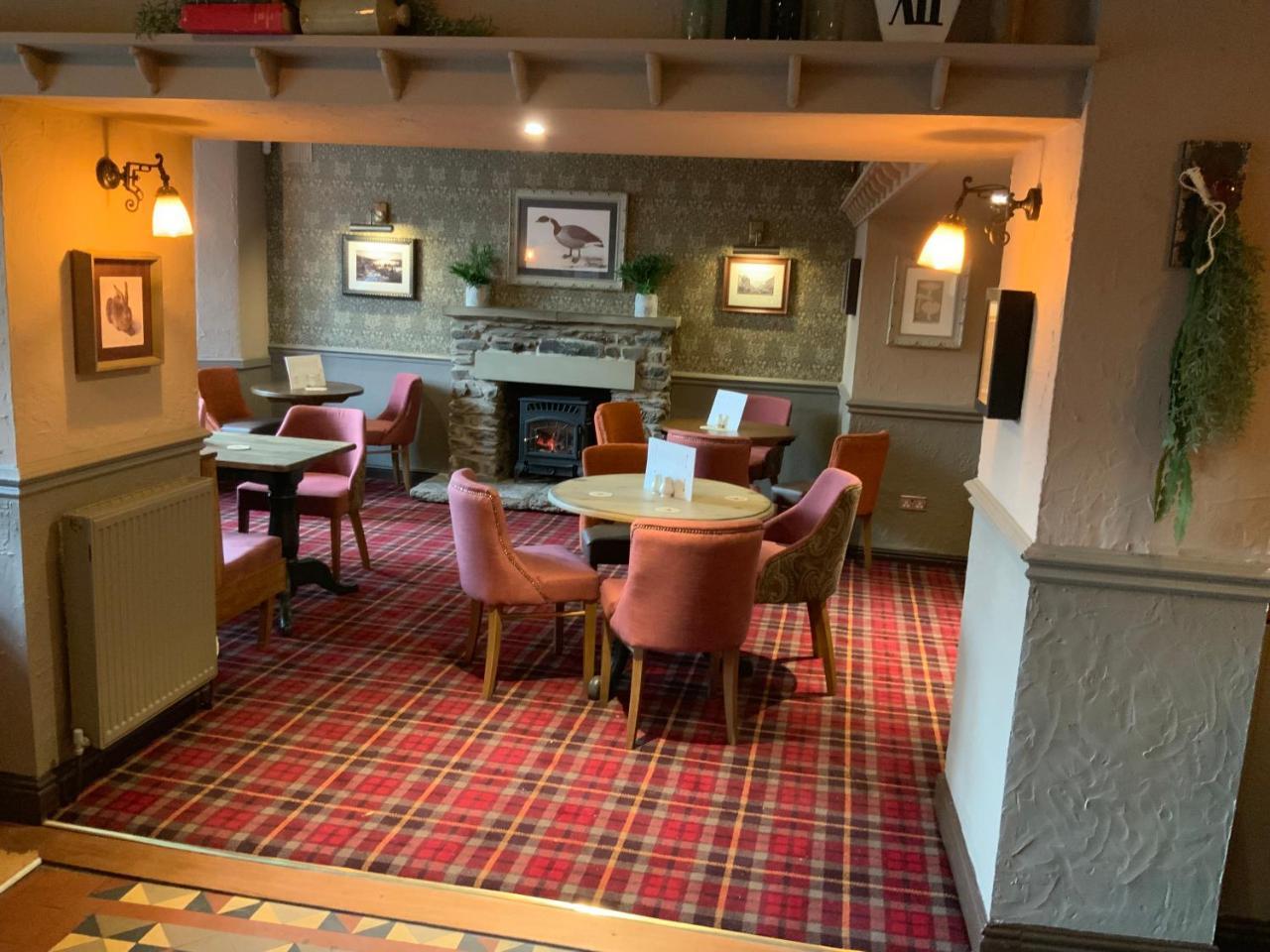 The Sun Inn Troutbeck Bridge Eksteriør billede